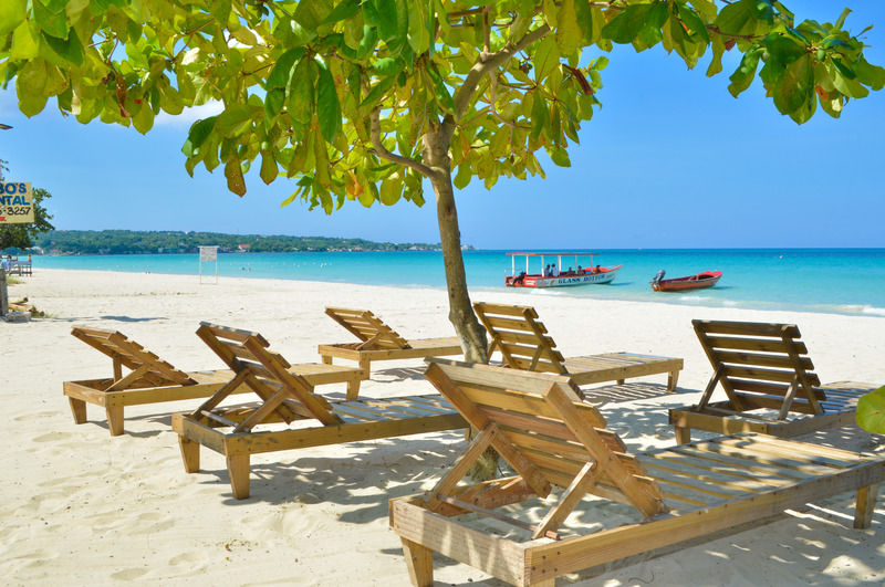 Hidden Paradise Resort Hotel Negril Esterno foto