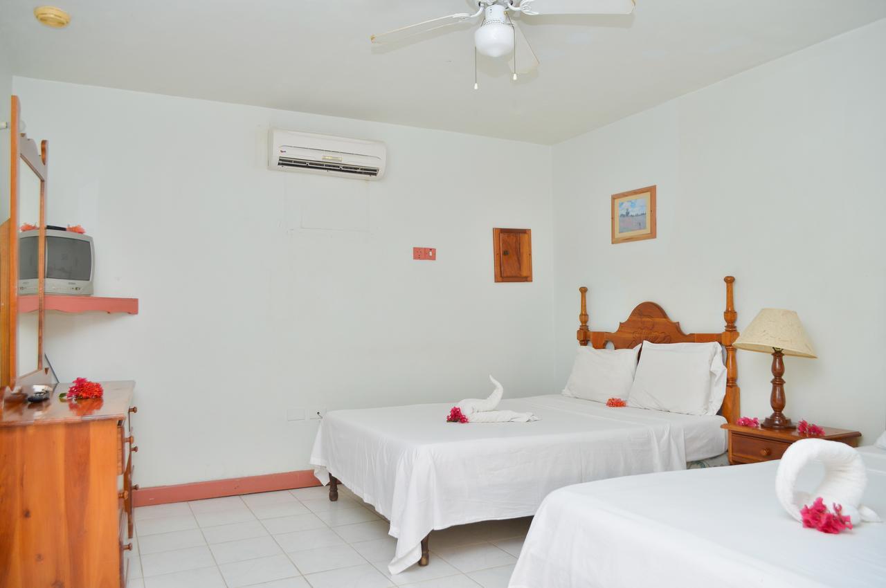 Hidden Paradise Resort Hotel Negril Esterno foto